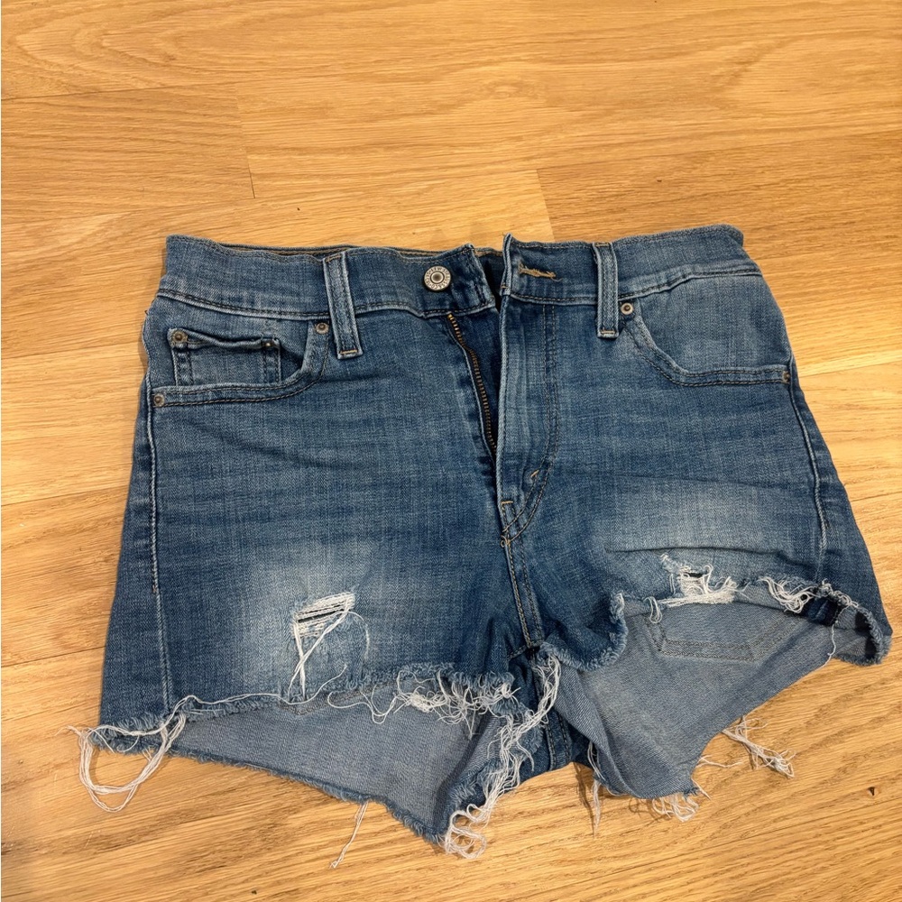 Levi’s Distressed Women's Shorts